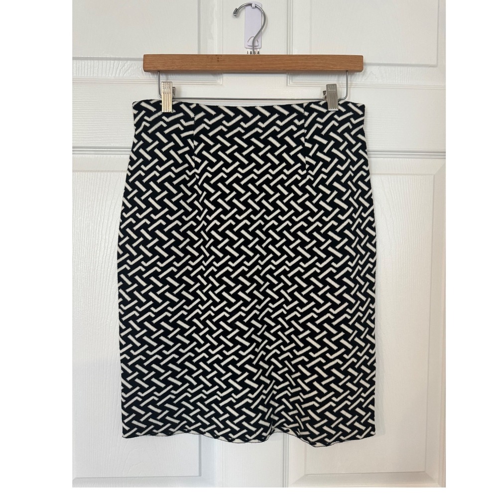 J.McLaughlin Black White Geometric Knit Pencil Skirt Small Cotton Modal Blend